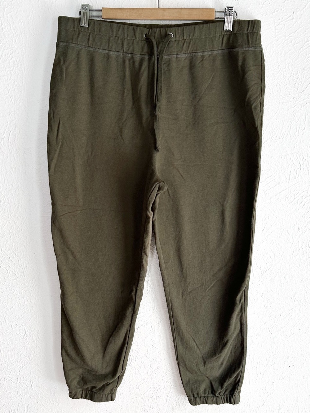 Standard James Perse Olive Green Cotton Jogger Pants Size 3 Large Minimalist